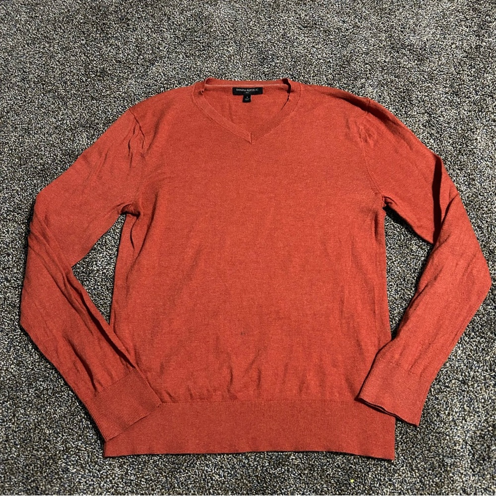 Banana Republic men’s small orange v-neck sweater cotton blend fall harvest